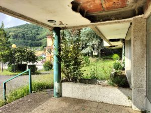 FI053 - FINCA EN UJO CON EDIFICIO - exterior